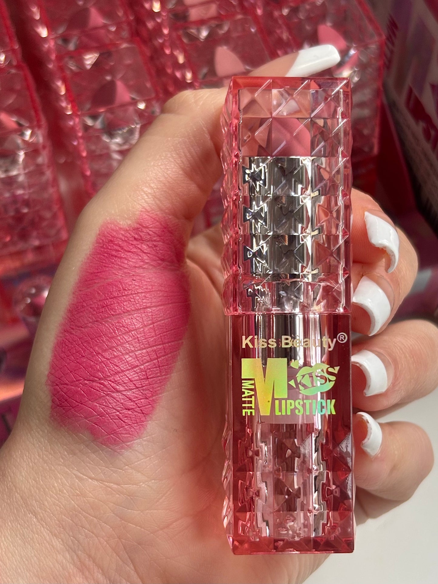 Labial en barra matte KISS BEAUTY