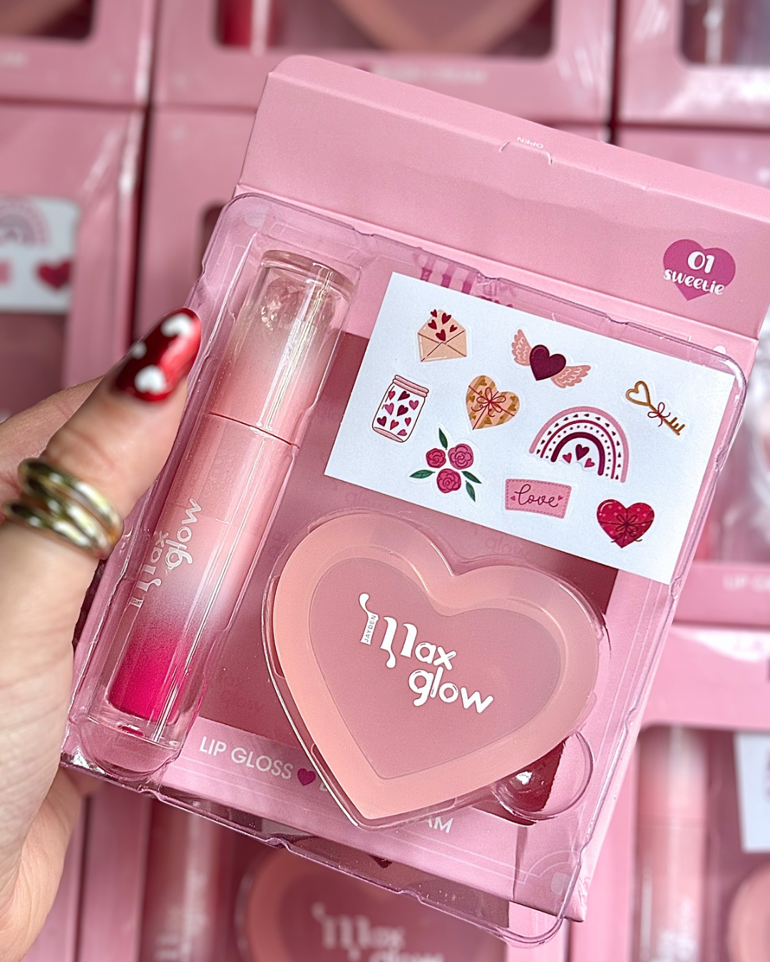 Set de regalo gloss + blush + obsequio MAXGLOW