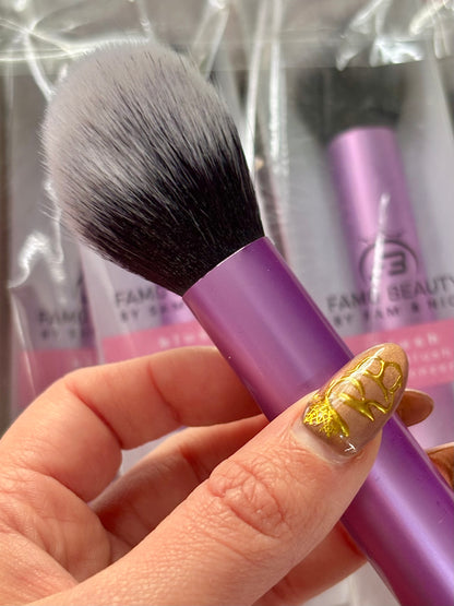 Brocha para rubor o polvo FAMO BEAUTY