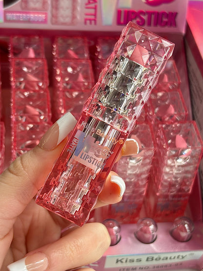 Labial en barra matte KISS BEAUTY