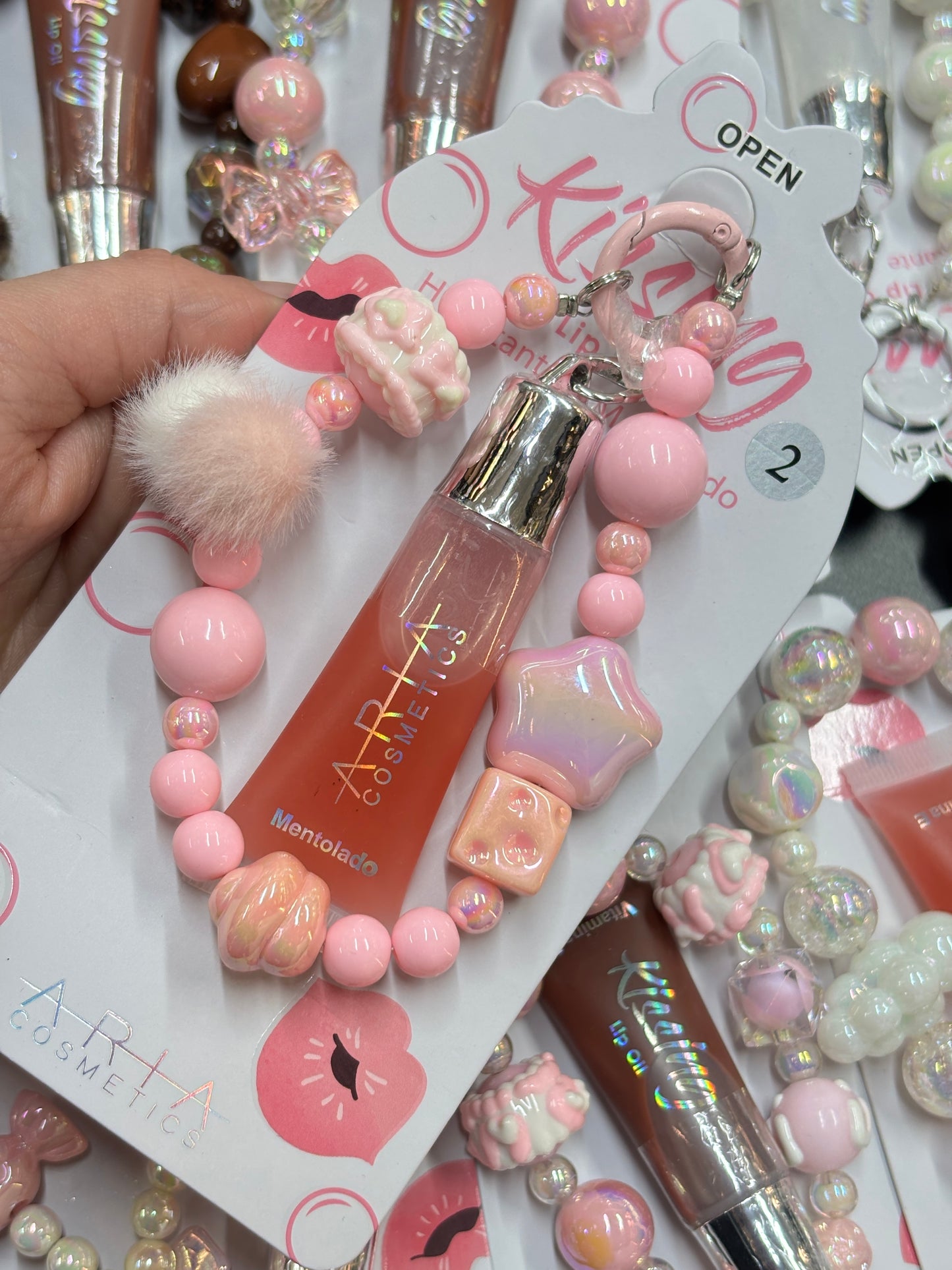 Brillo de labios + llavero ARIA COSMETICS