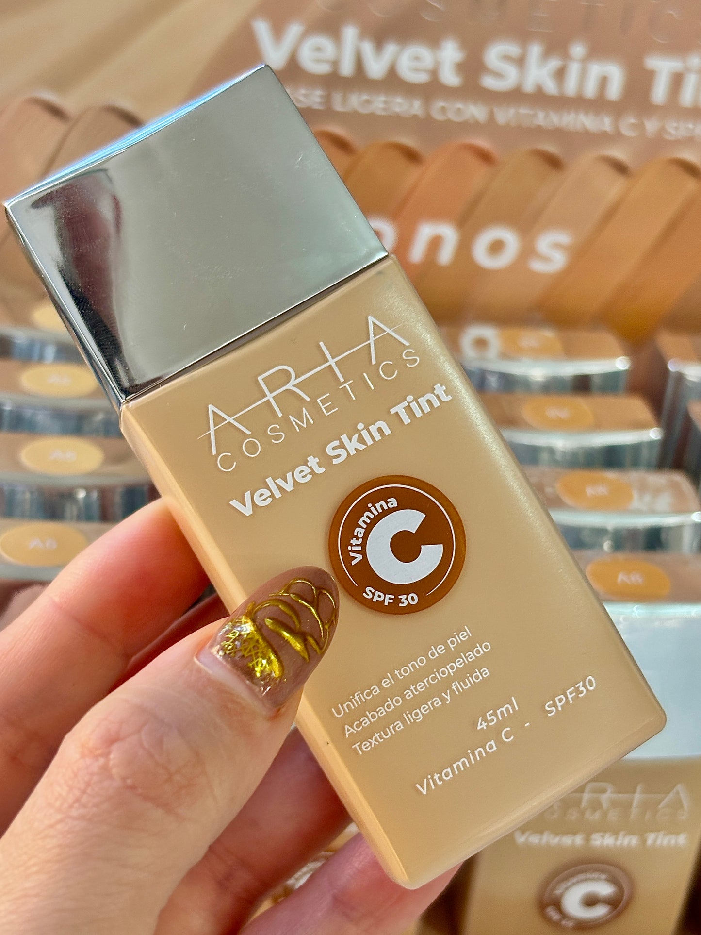 Base velvet tinta ARIA COSMETICS