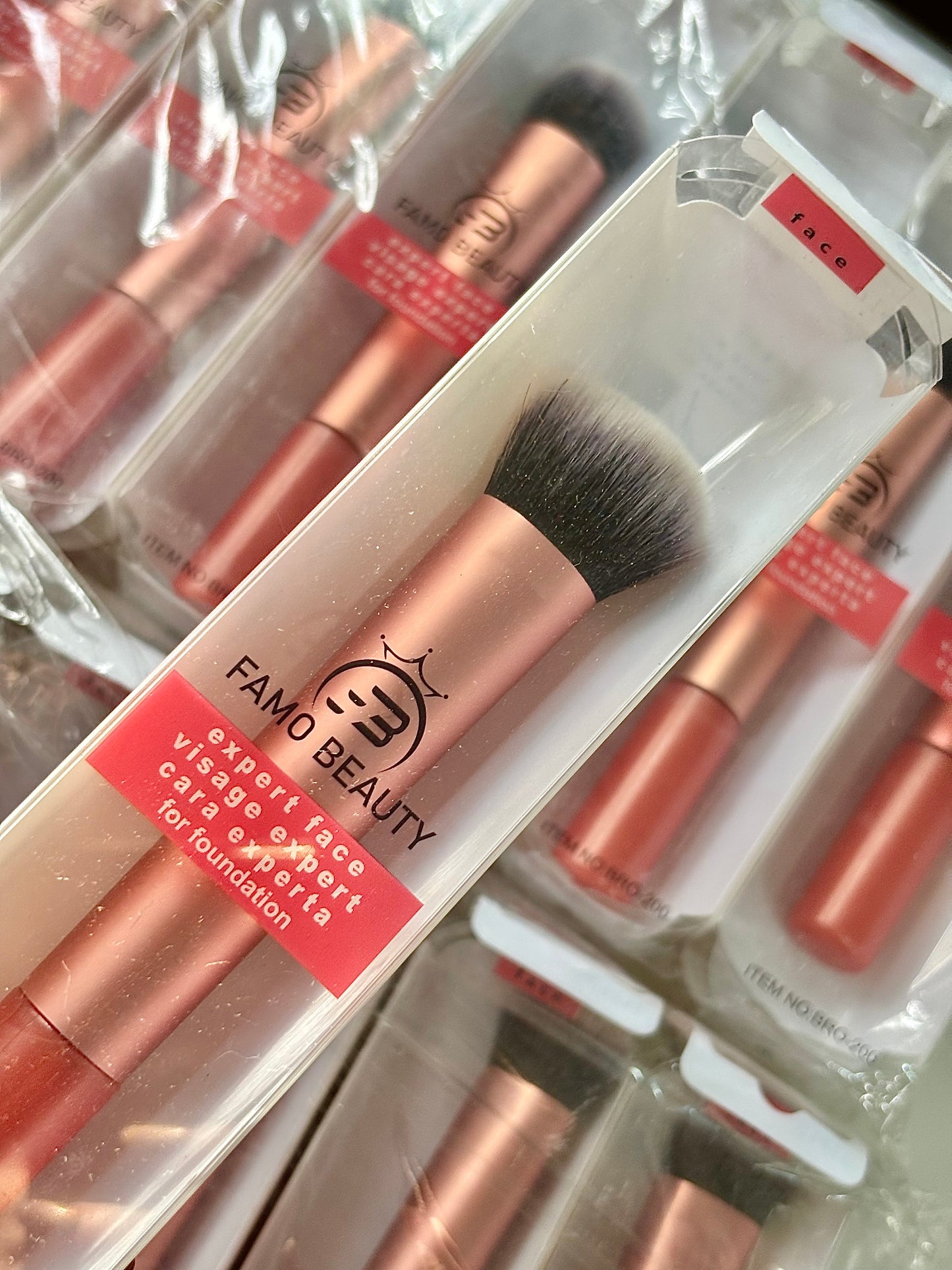 Brocha para base FAMO BEAUTY