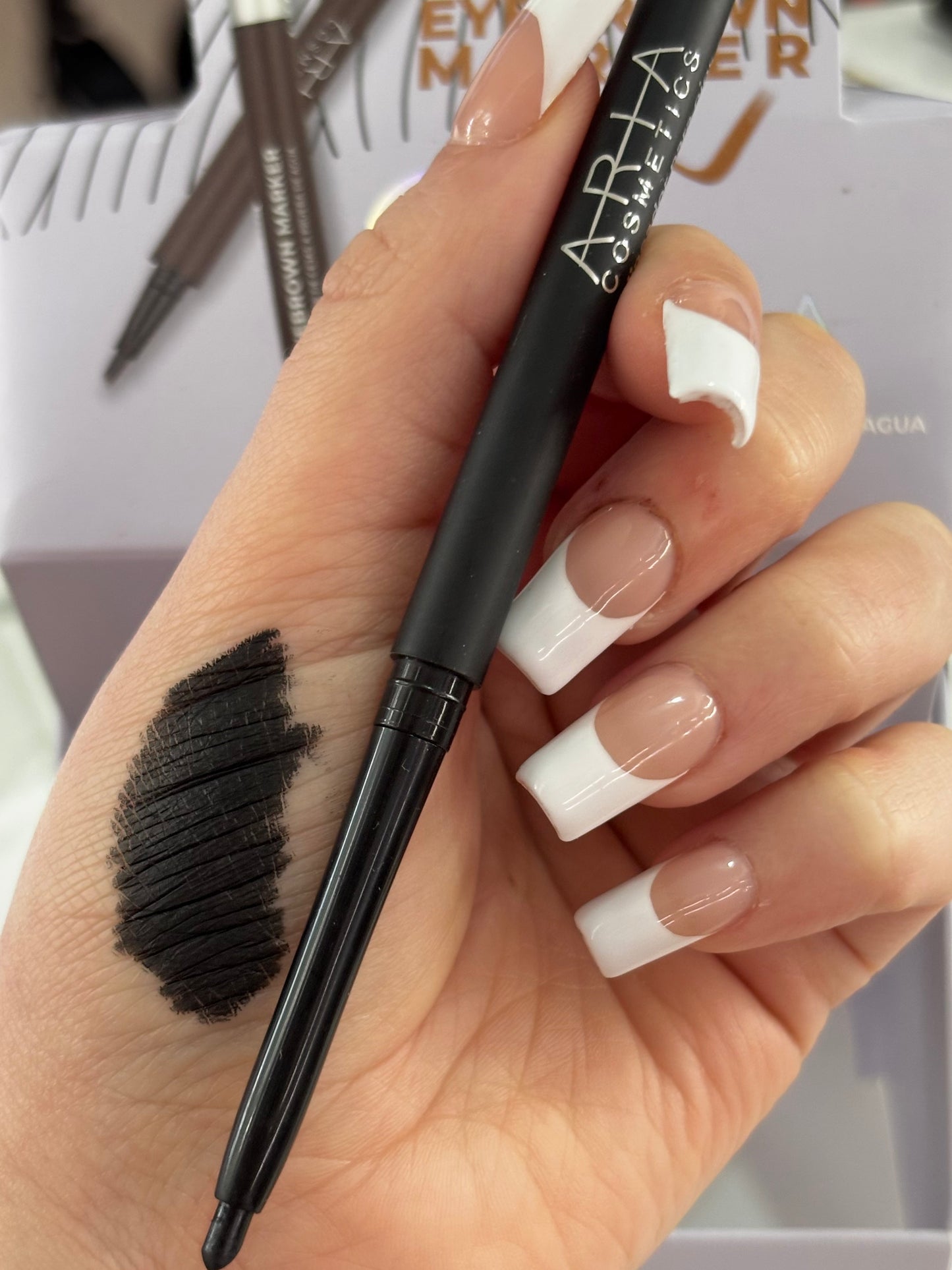 Lápiz punta gel ARIA COSMETICS