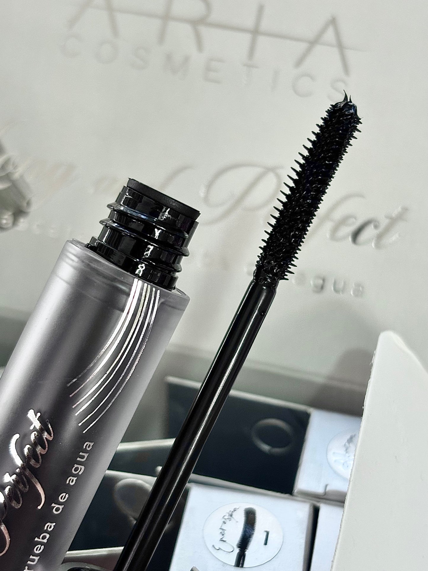 Máscara de pestañas ARIA COSMETICS