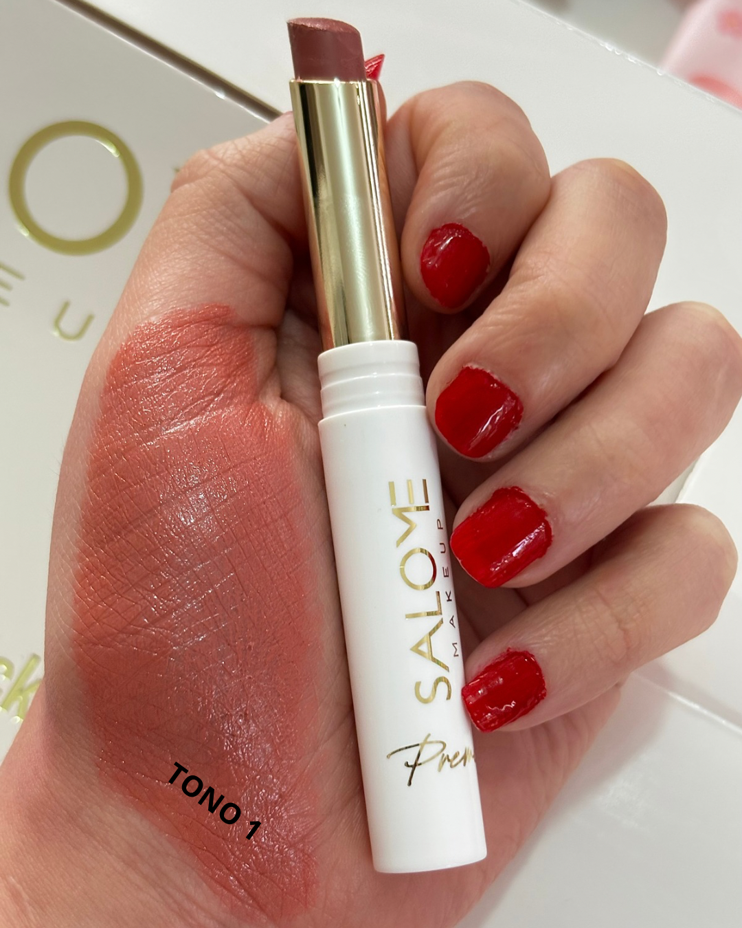 Balsamo labial tinta premium SALOME