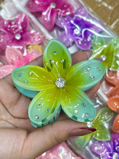 Pinzas hawaianas grandes con gemas