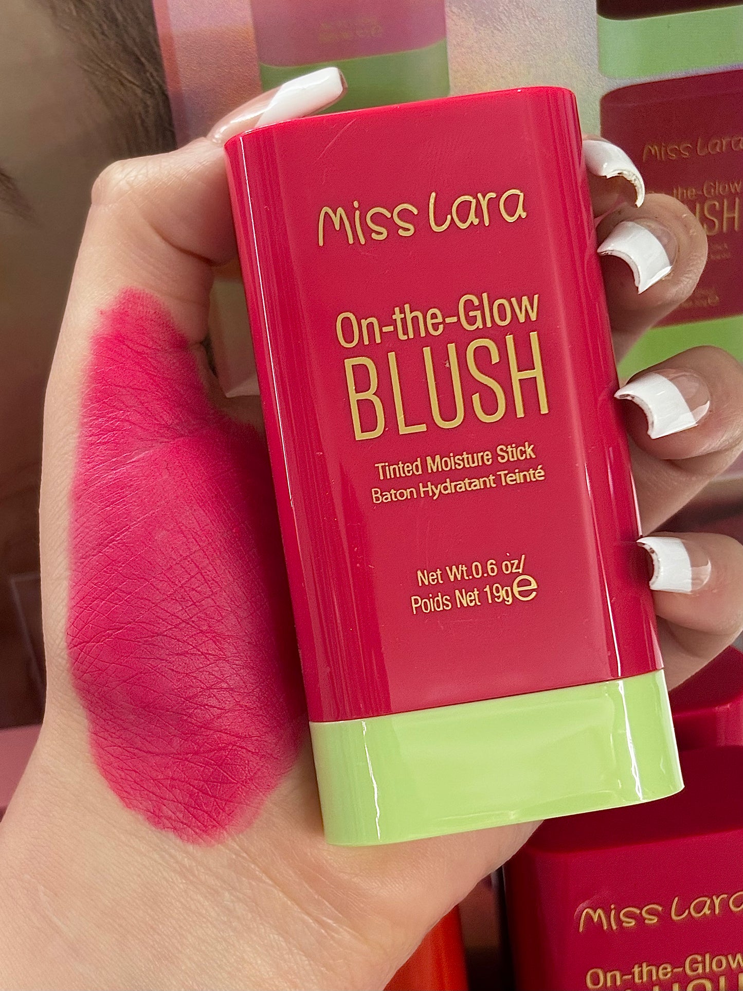 Rubor en barra on the glow MISS LARA