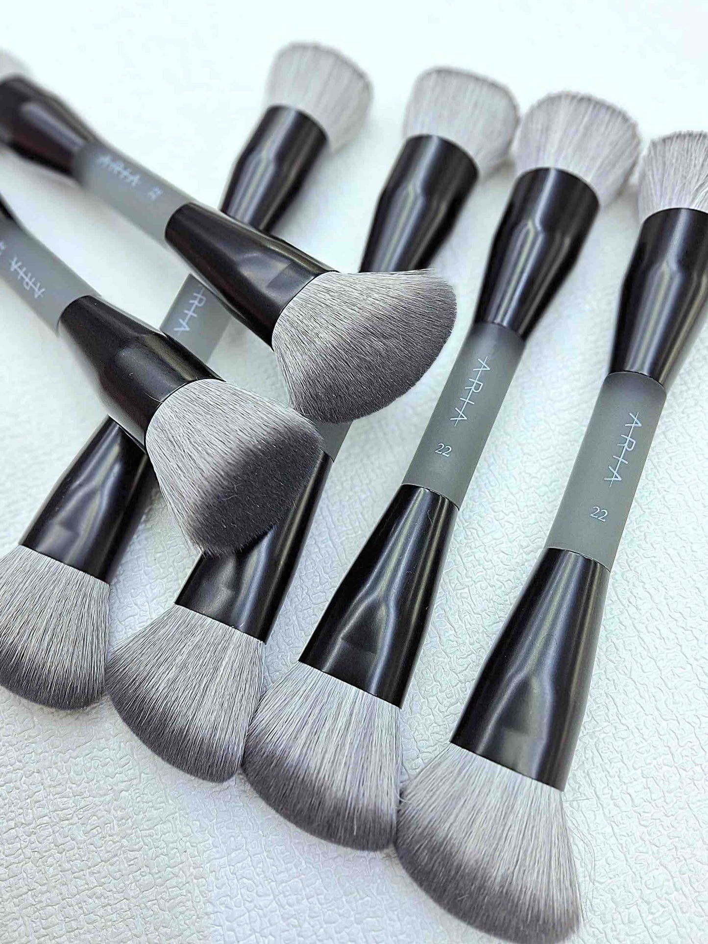 Brocha doble 22 ARIA COSMETICS